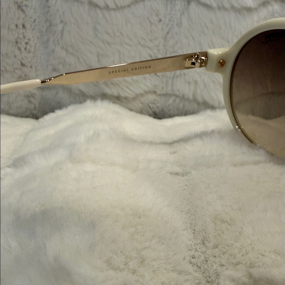 UNISEX - Special Edition Carrera Sunglasses, Cream/Brown Gradient Lens, UV Pr - Picture 4 of 5